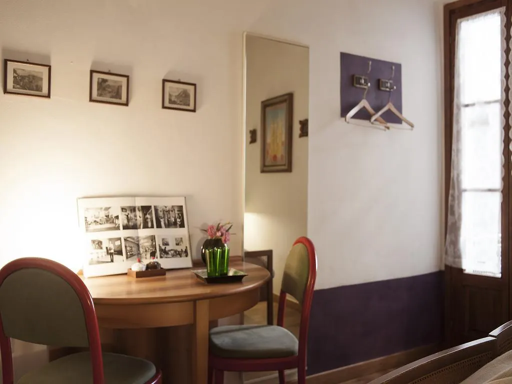 B&B Contrada Lunga Abbadia Lariana 3*,