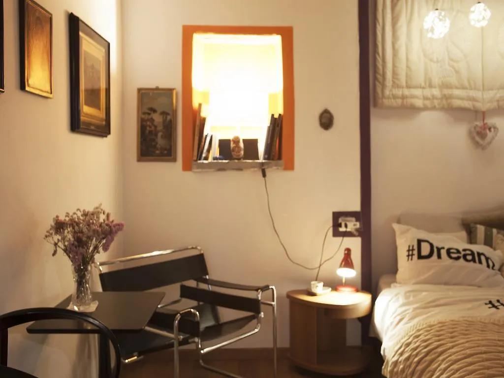B&B Contrada Lunga Abbadia Lariana Bed & Breakfast