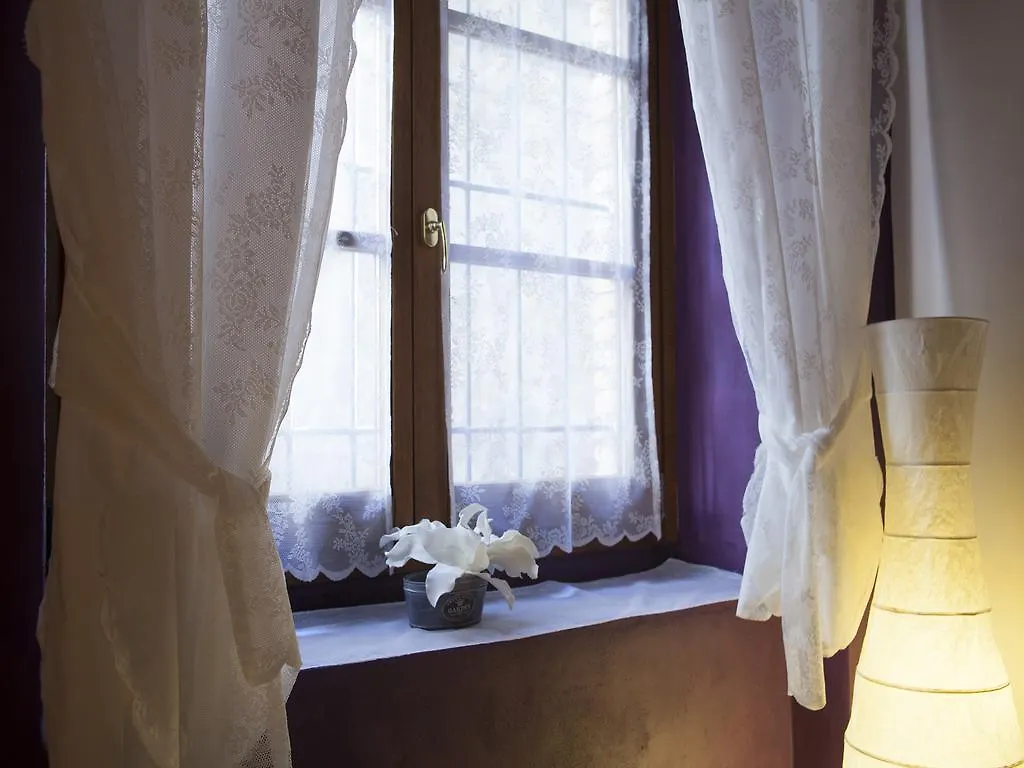 B&B Contrada Lunga Abbadia Lariana Bed & Breakfast
