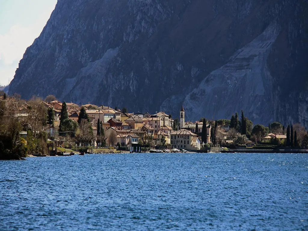 *** Bed & Breakfast B&B Contrada Lunga Abbadia Lariana Italy
