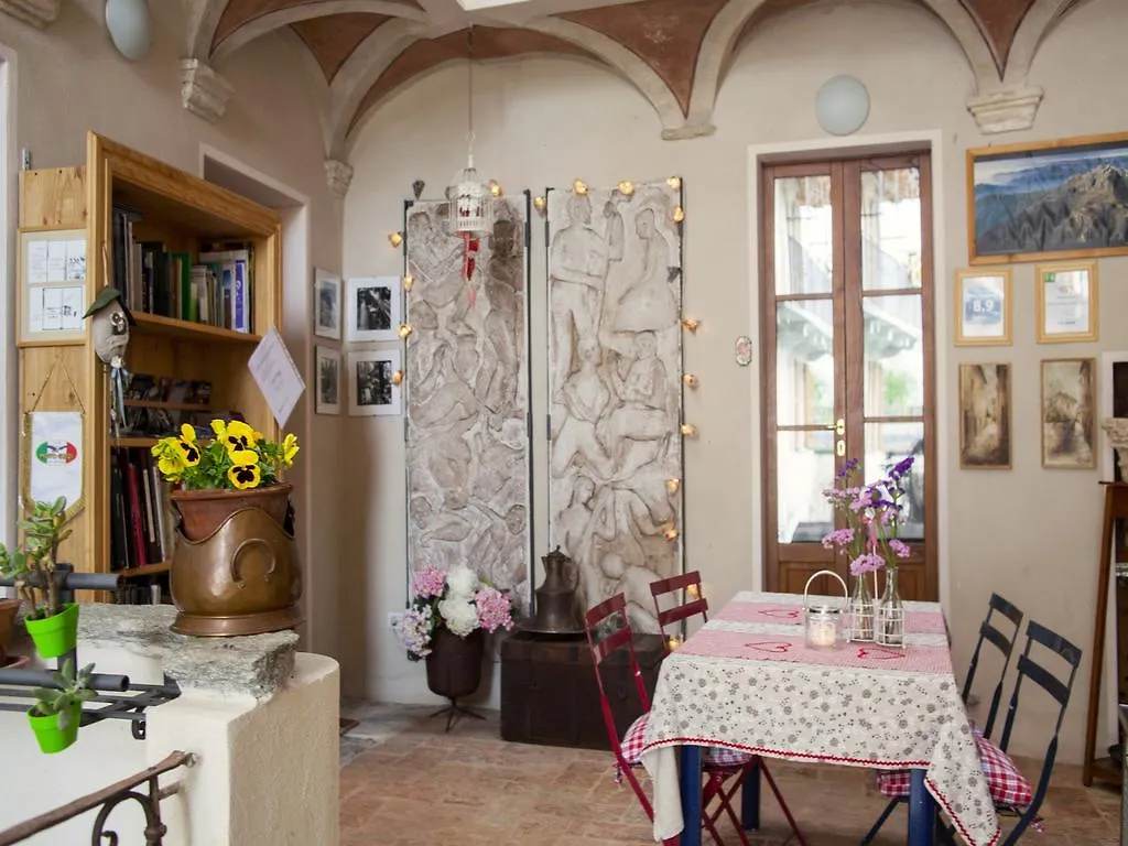 B&B Contrada Lunga Abbadia Lariana 3*,